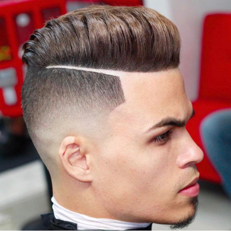 Pompadour avec ligne latérale fine