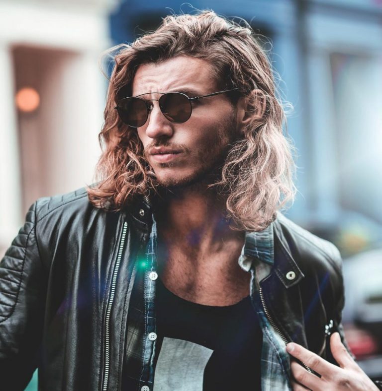 Side Part long désordonné - Coupe de cheveux homme