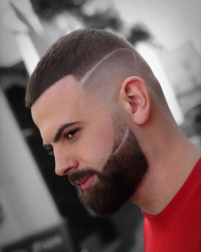 Buzz Cut + Dégradé Haut + Raie Créative + Barbe - Coupe de cheveux homme