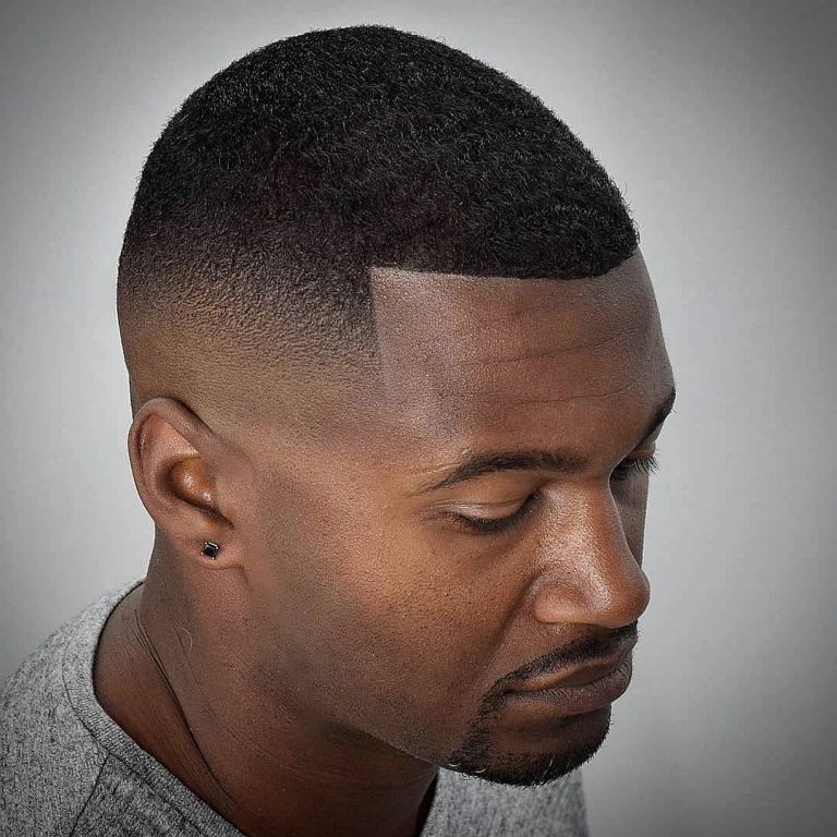 Buzz cut + Dégradé à blanc moyen