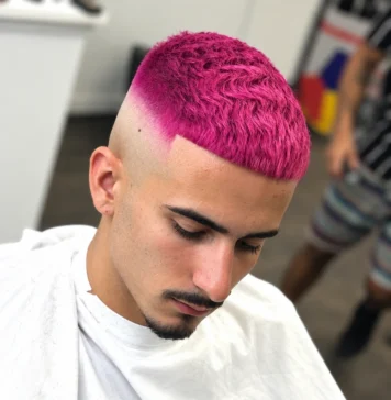 Coupe courte rose framboise