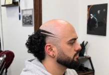 Eclipse fade avec boucles arrière et deux lignes rasées au-dessus de l’oreille